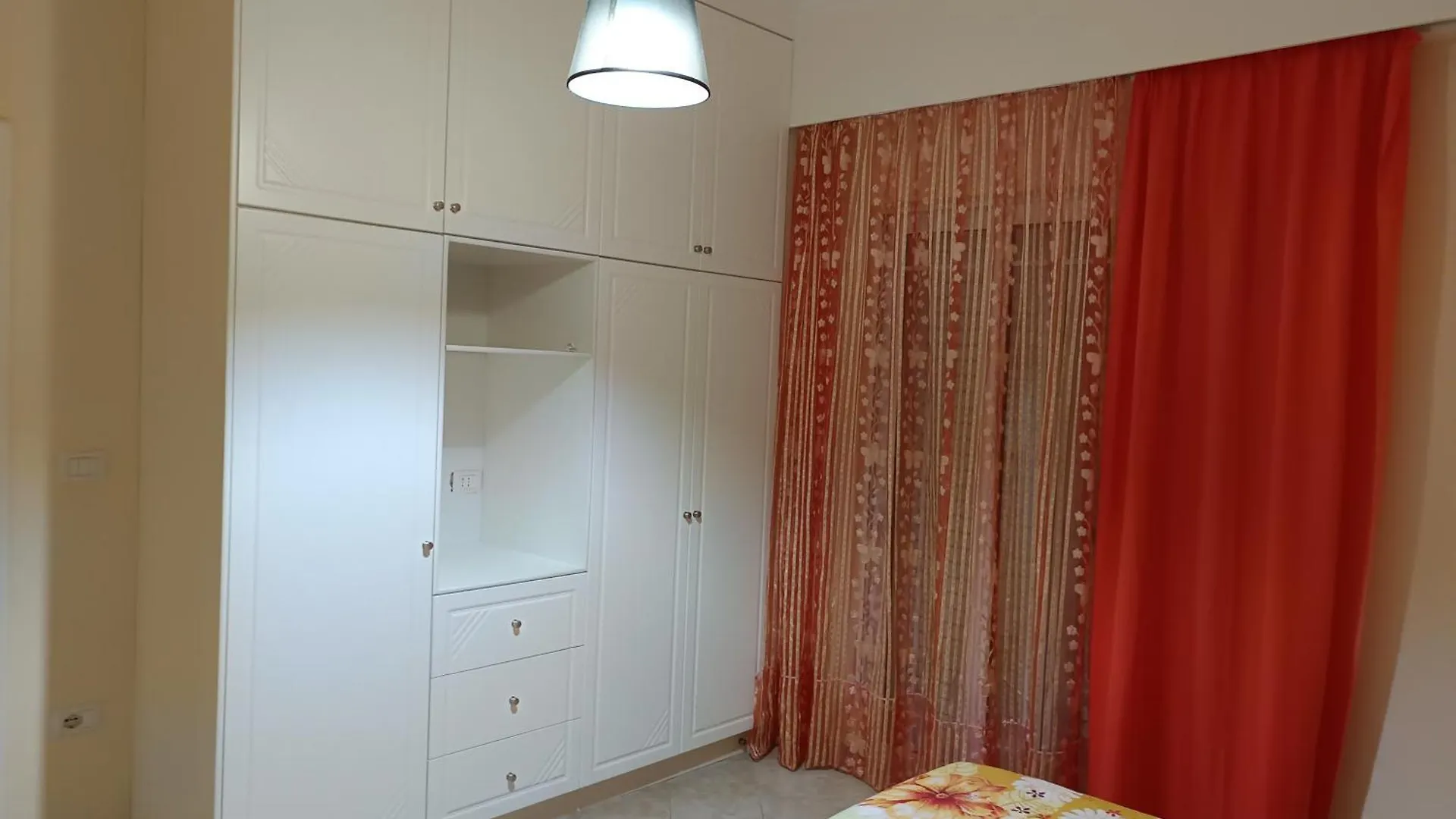 Saranda View E & I Appartement